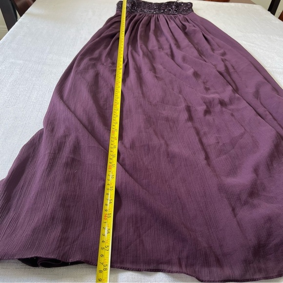 Adrianna Papell Formal Sleeveless Bead Bodice Chiffon Gown Color Purple Size 8 - Picture 6 of 11